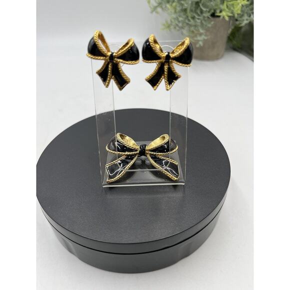 Kenneth Jay Lane for Avon Black Enamel Bow Pendant Enhancer‎ Clip Earrings Set - Picture 2 of 16